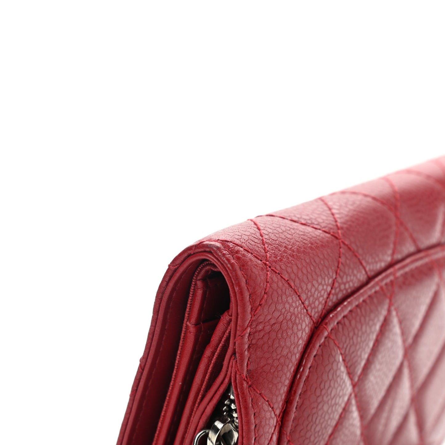 Caviar Quilted Zipped Pocket Wallet Red