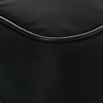 Prada Nylon Re-Edition 2005 Shoulder Bag Black 13 of 15