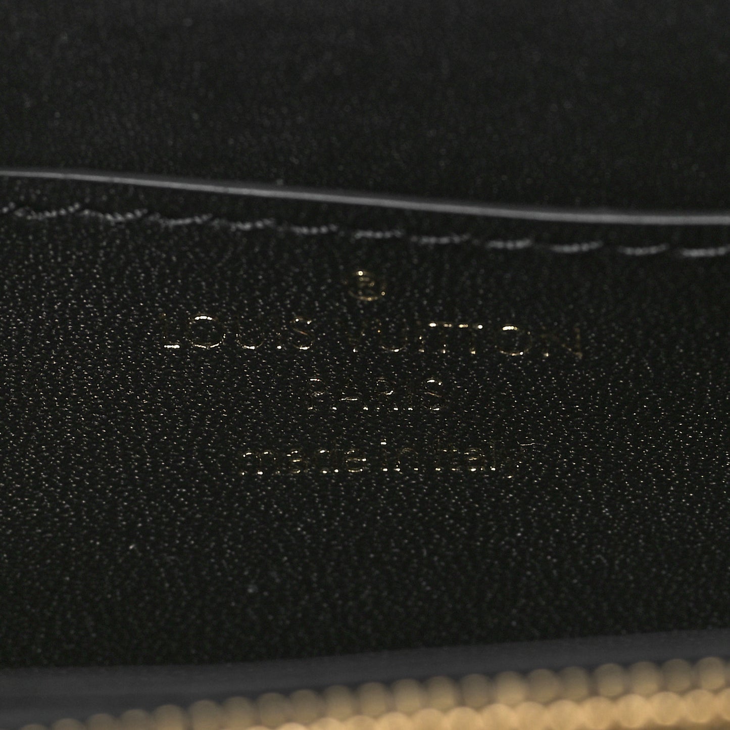 Reverse Monogram Dauphine Multicartes