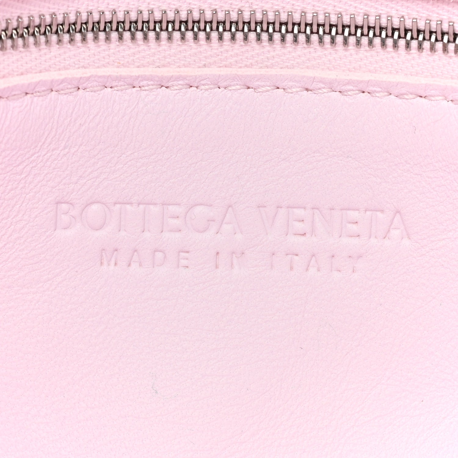 Bottega Veneta Lambskin Maxi Intrecciato Cassette Crossbody Bag Bliss Washed 6 of 11