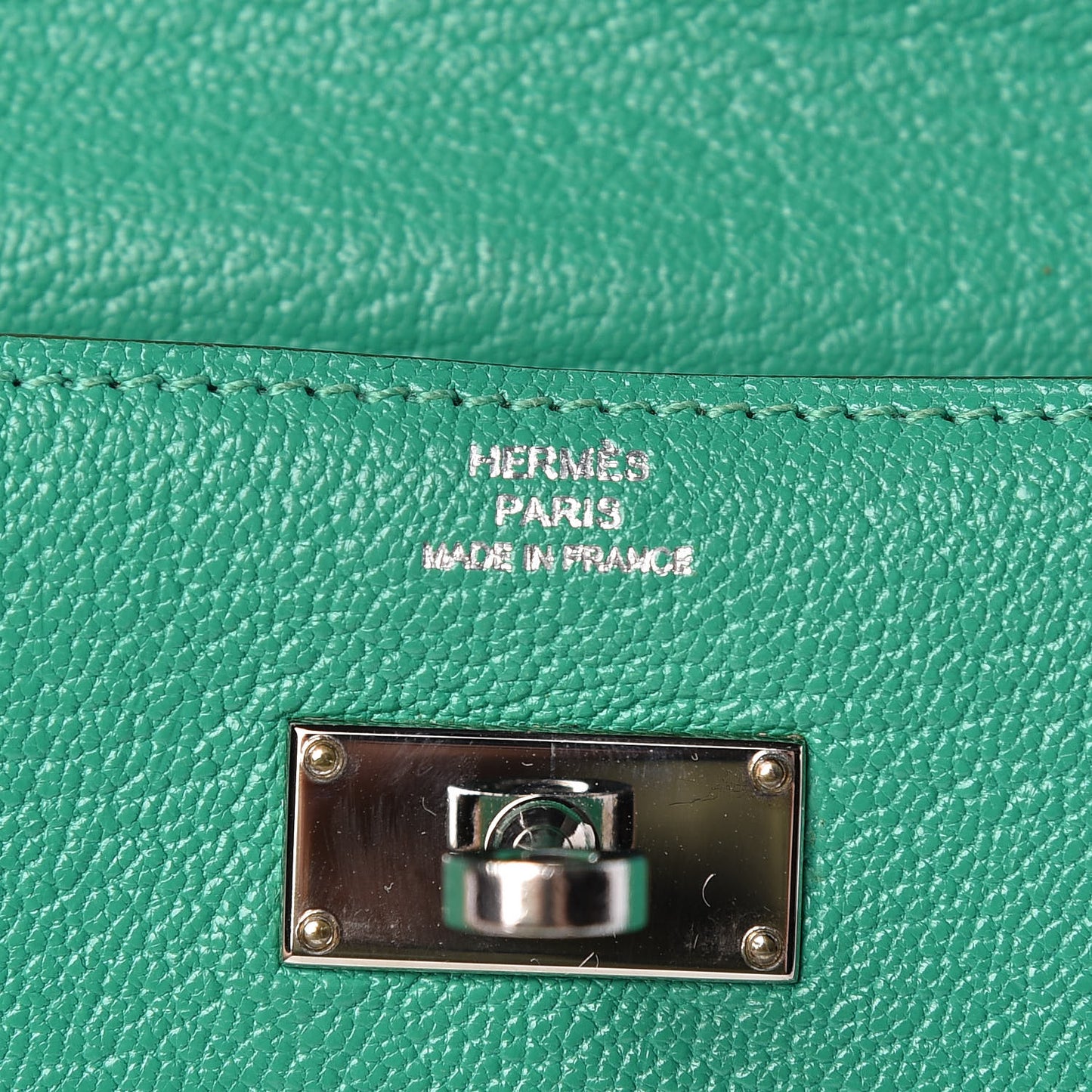 Chevre Mysore Kelly Longue Wallet Menthe