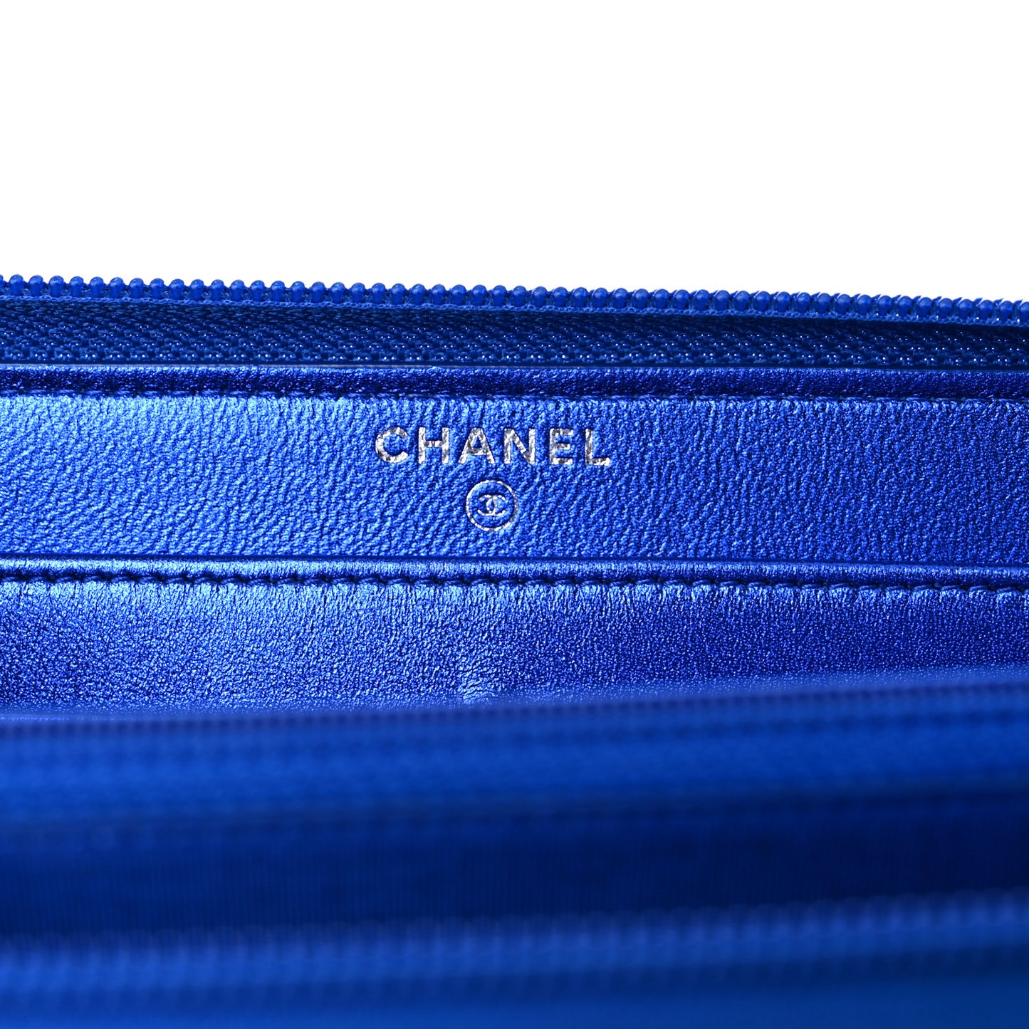 Metallic Patent Calfskin Quilted Boy L-Gusset Zip Wallet Blue