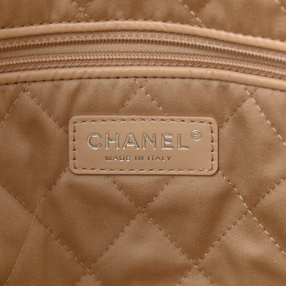 Chanel Shiny Calfskin Quilted Small Chanel 22 White 7 of 11