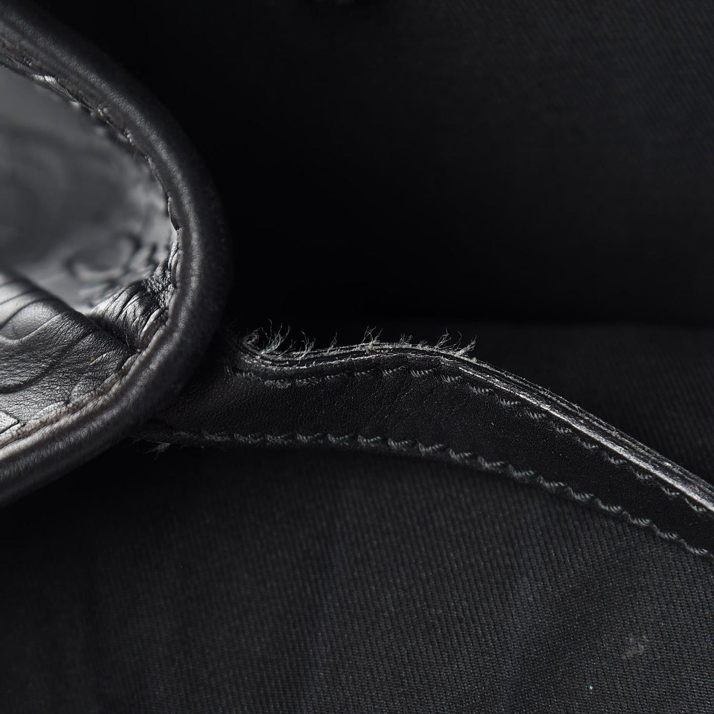 Calfskin Horsebit Embossed Large Glam Shoulder Bag Black
