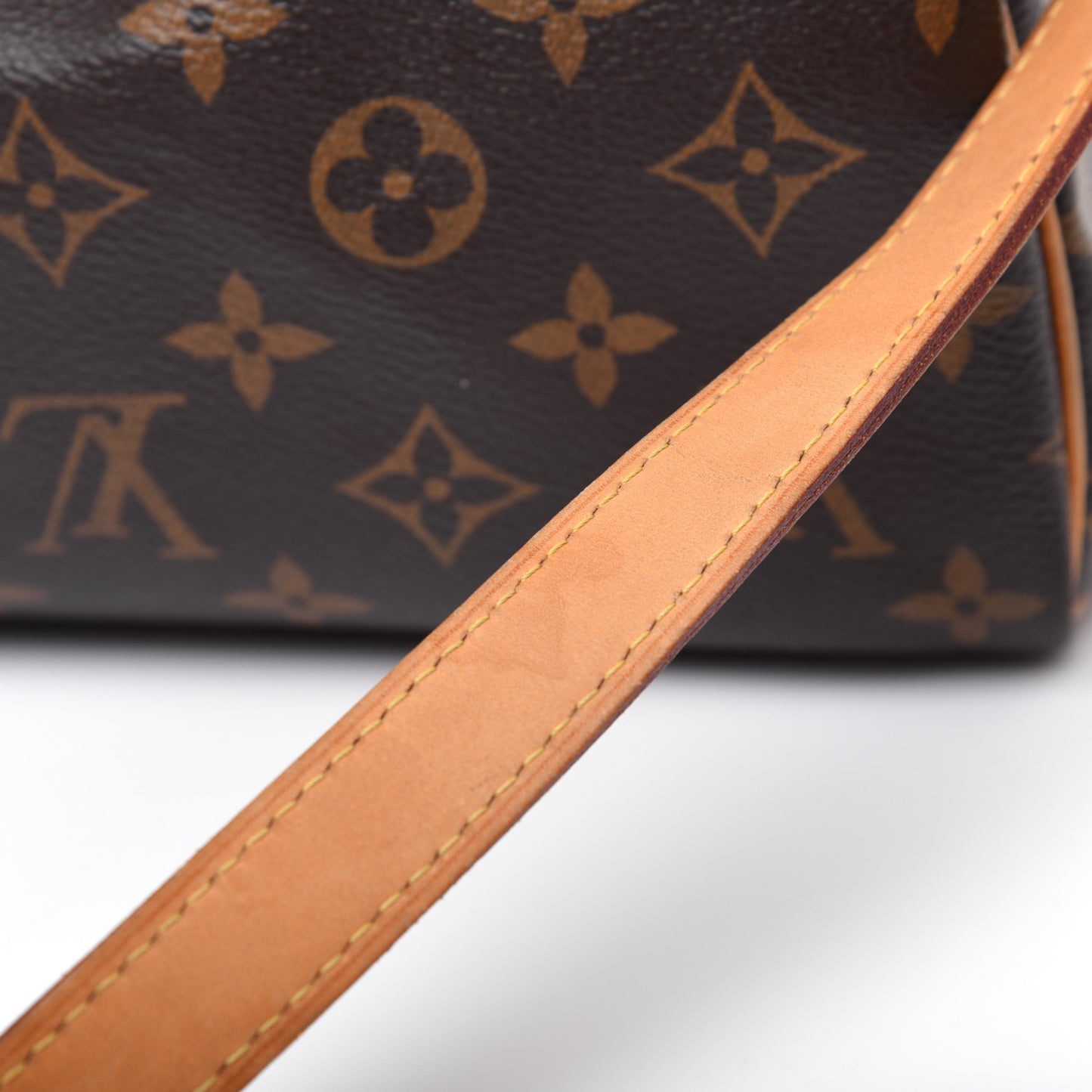 Monogram Speedy Bandouliere 30