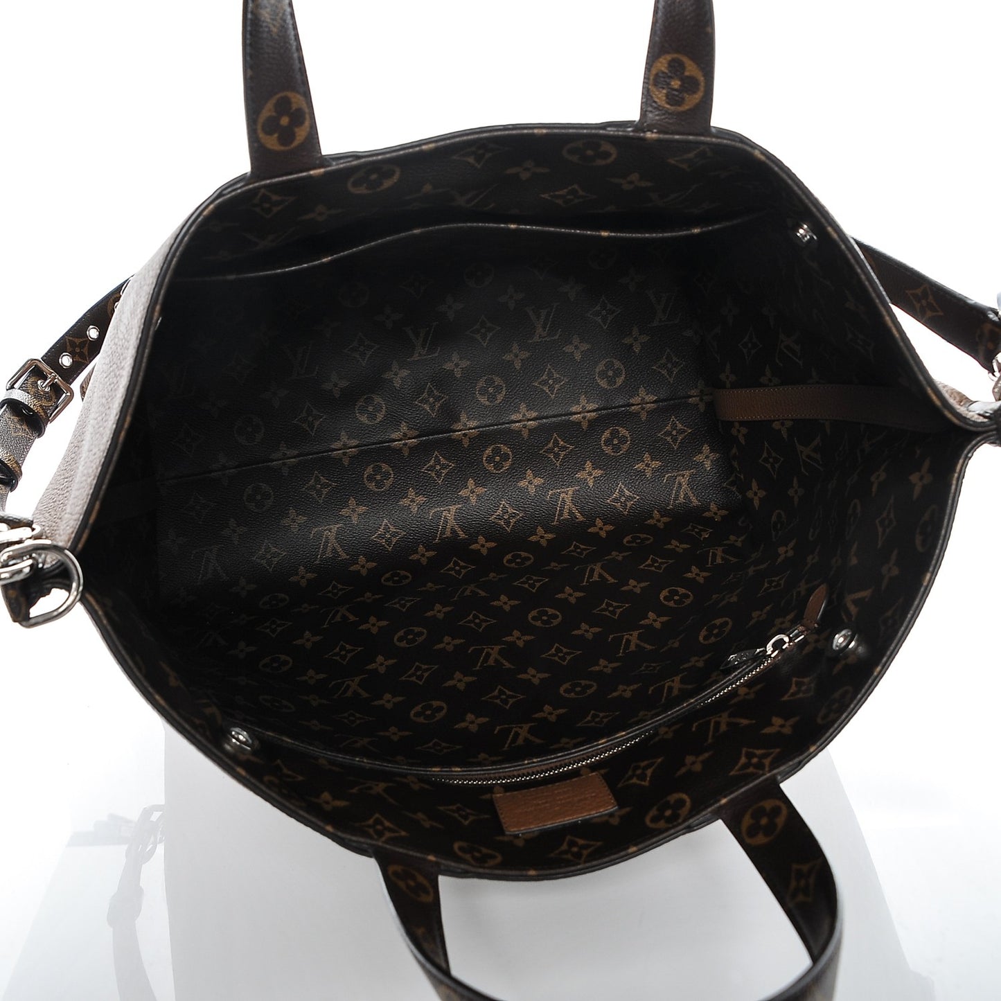 Taurillon Monogram East West Tote Tan