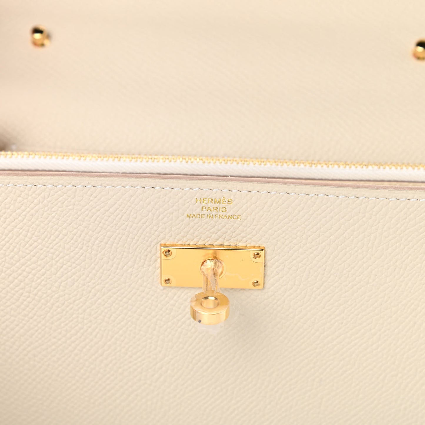 Epsom Kelly Wallet To Go Craie