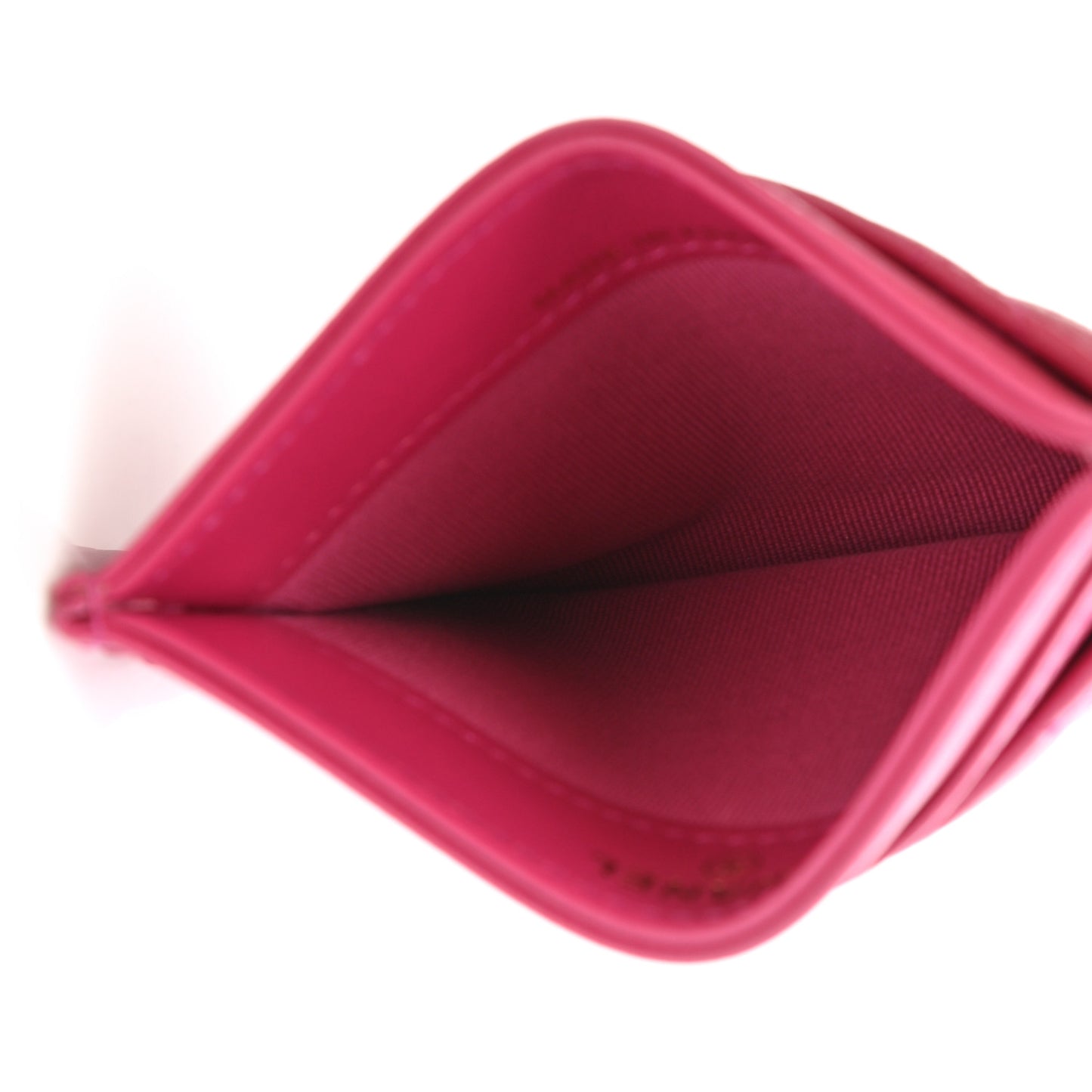 Caviar Quilted Card Holder Fuchsia