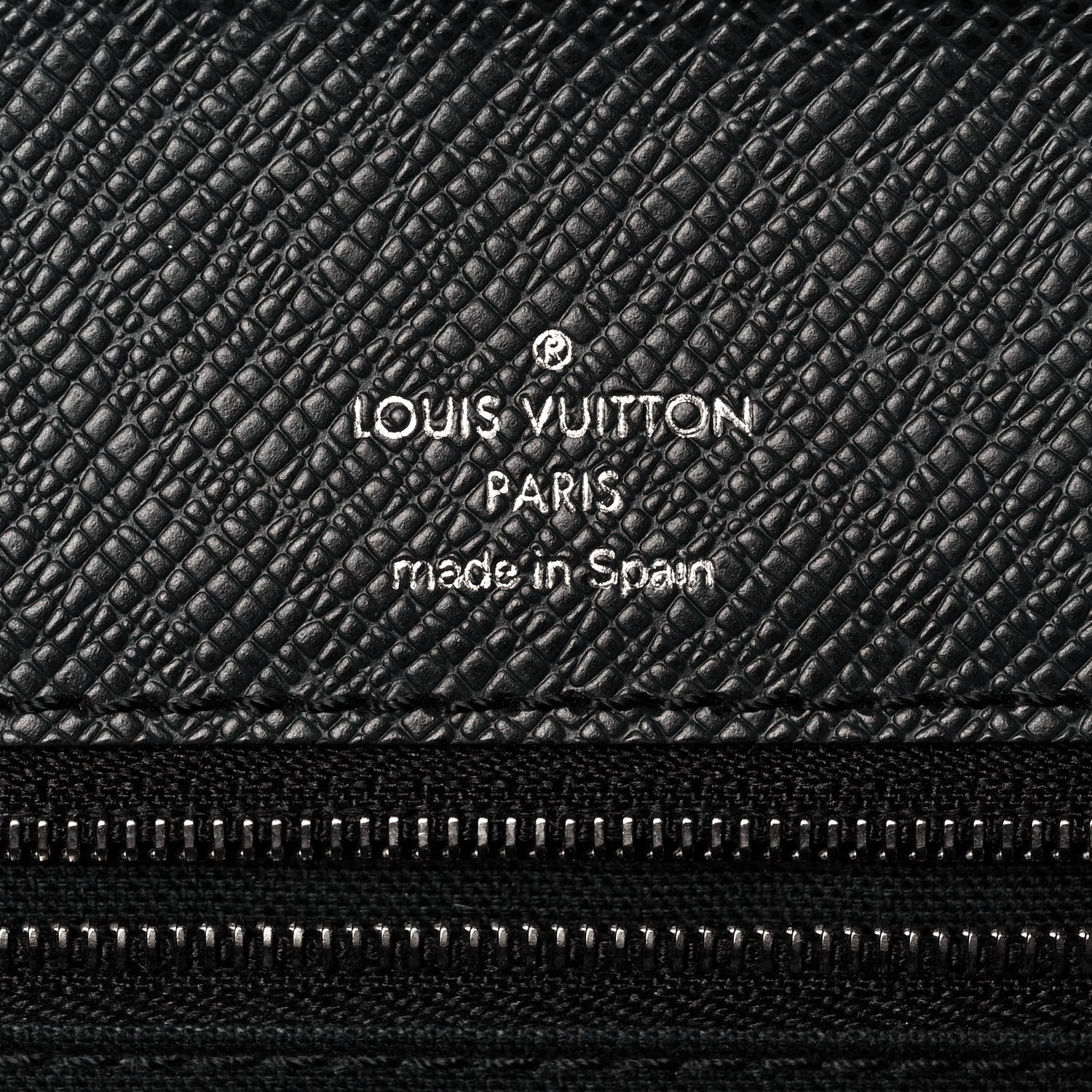 Louis Vuitton Taiga Pochette Belaia Ardoise 7 of 9