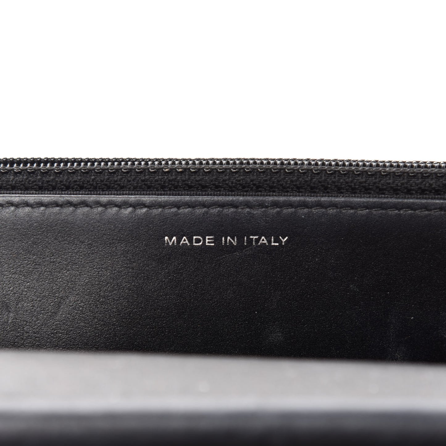 Caviar Quilted Boy Wallet On Chain WOC Black