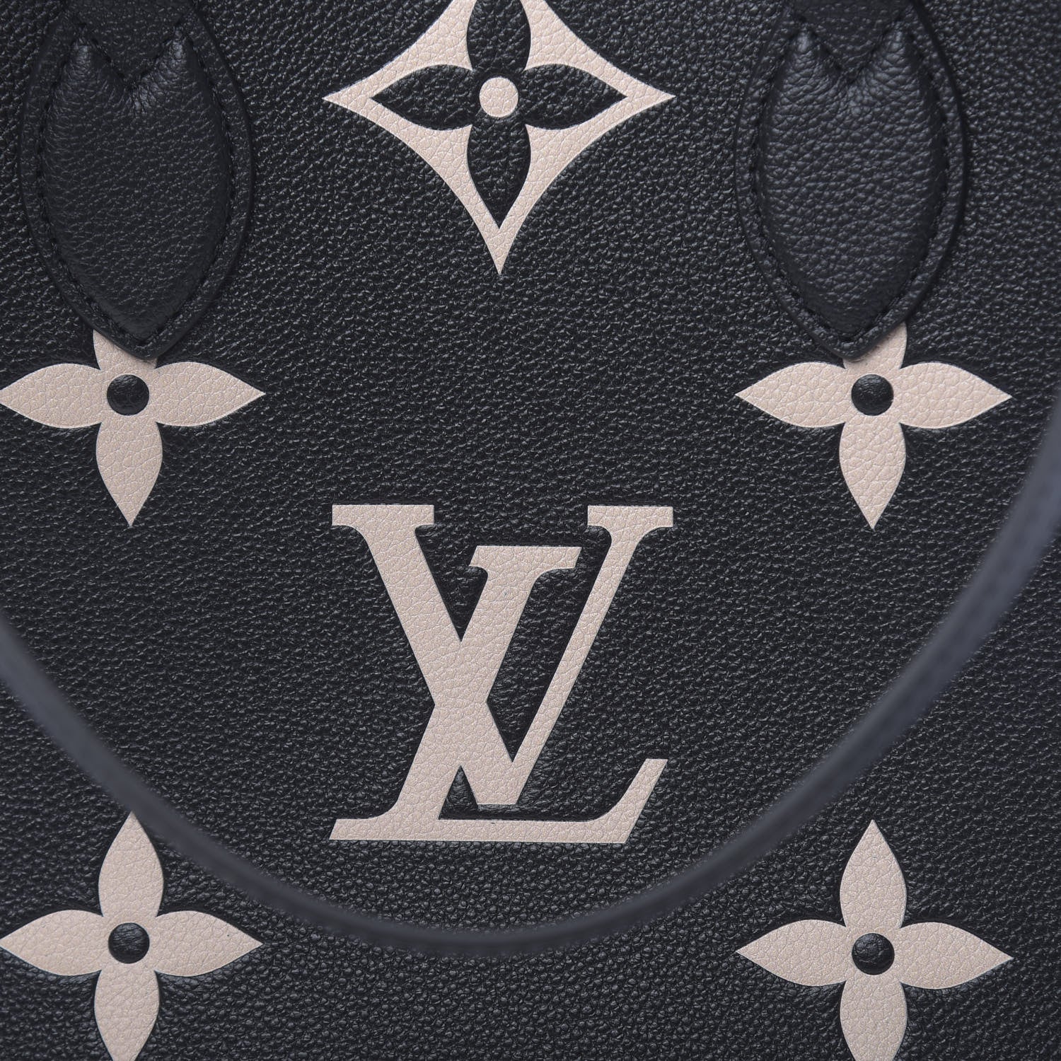 Louis Vuitton Empreinte Monogram Giant Onthego MM Black Beige 9 of 9