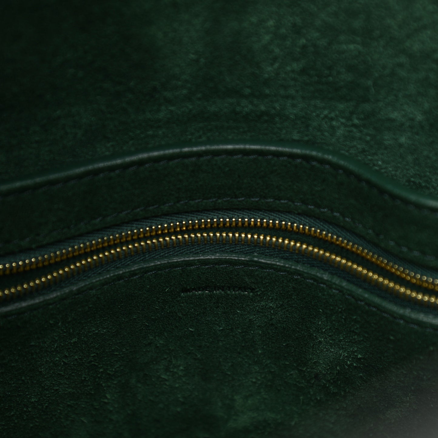 Soft Grained Calfskin Sangle Bucket Bag Amazone