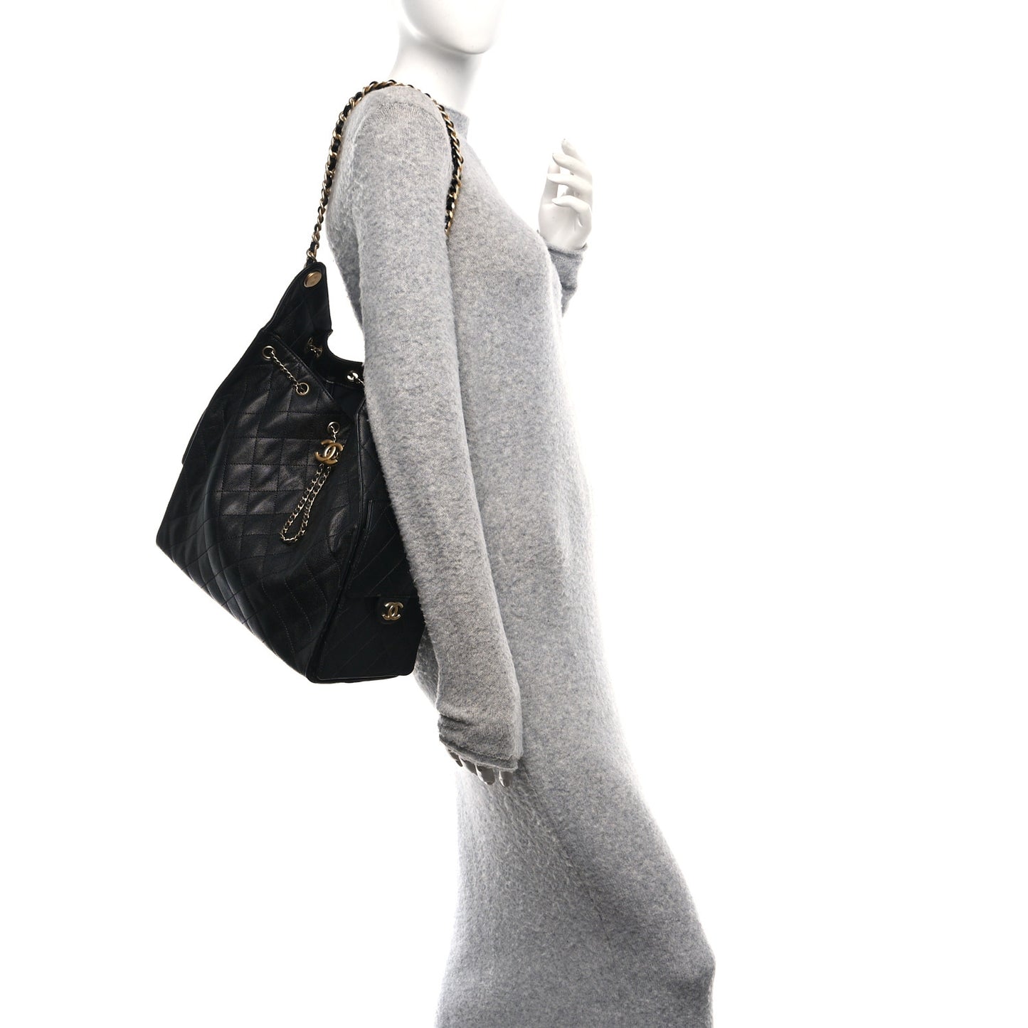 Caviar Quilted Medium Chanel 25 Handbag Black