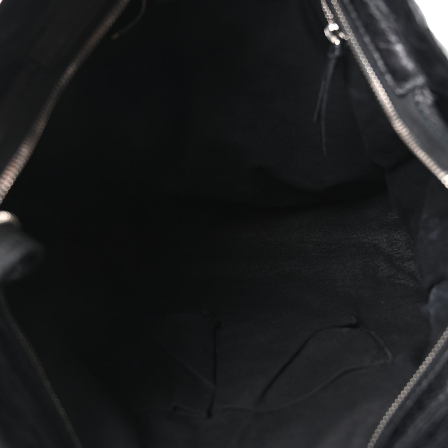 Agneau Classic Silver Hardware City Black