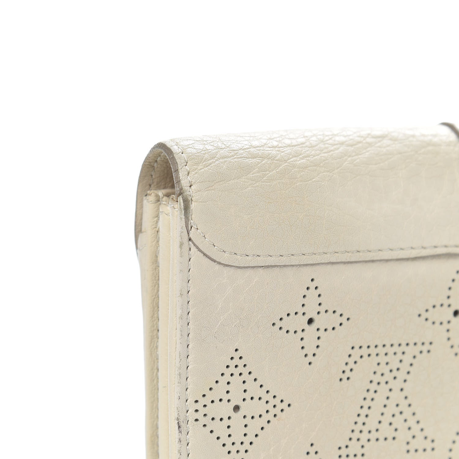 Louis Vuitton Mahina Amelia Wallet Ivory 8 of 12
