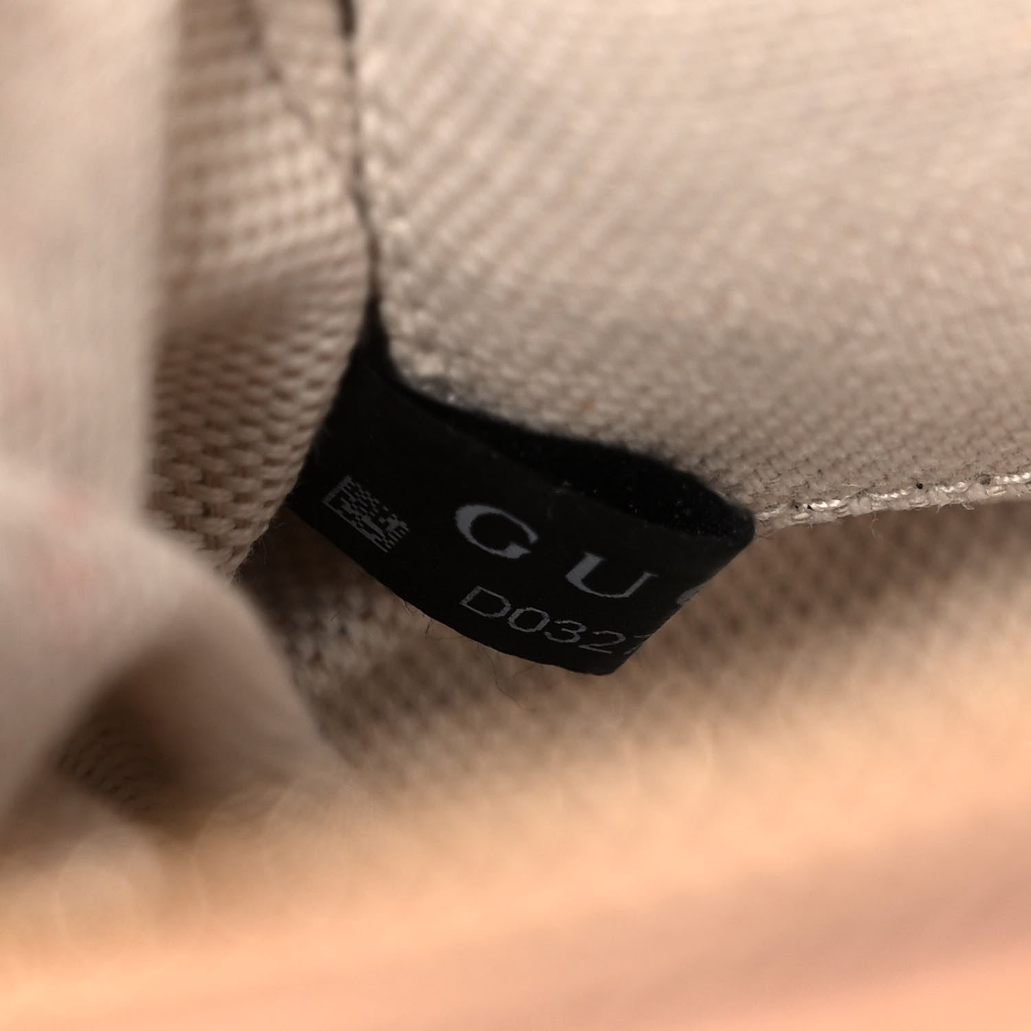 Gucci Pebbled Calfskin Small Soho Disco Bag Camelia 8 of 16