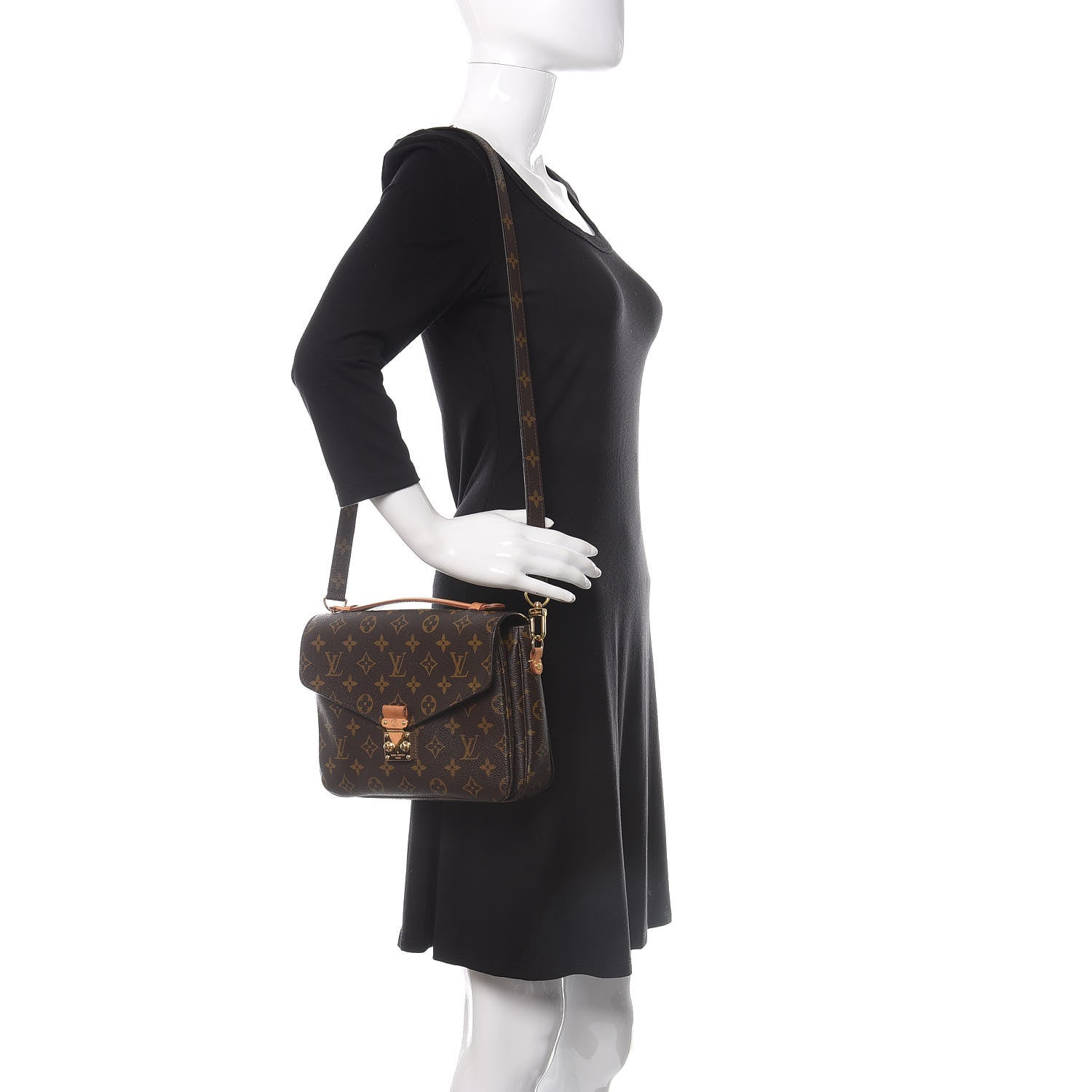 Louis Vuitton Monogram Pochette Metis 2 of 10