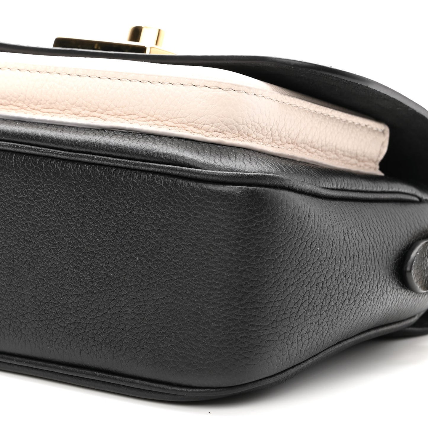 Grained Calfskin Lockme Tender Black
