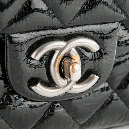 Chanel Distressed Patent Quilted Medium Double Flap Black 8 of 12