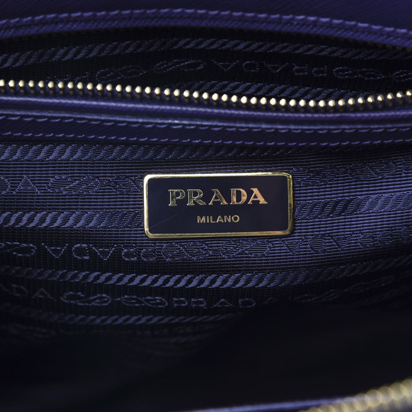 Saffiano Small Galleria Double Zip Tote Viola