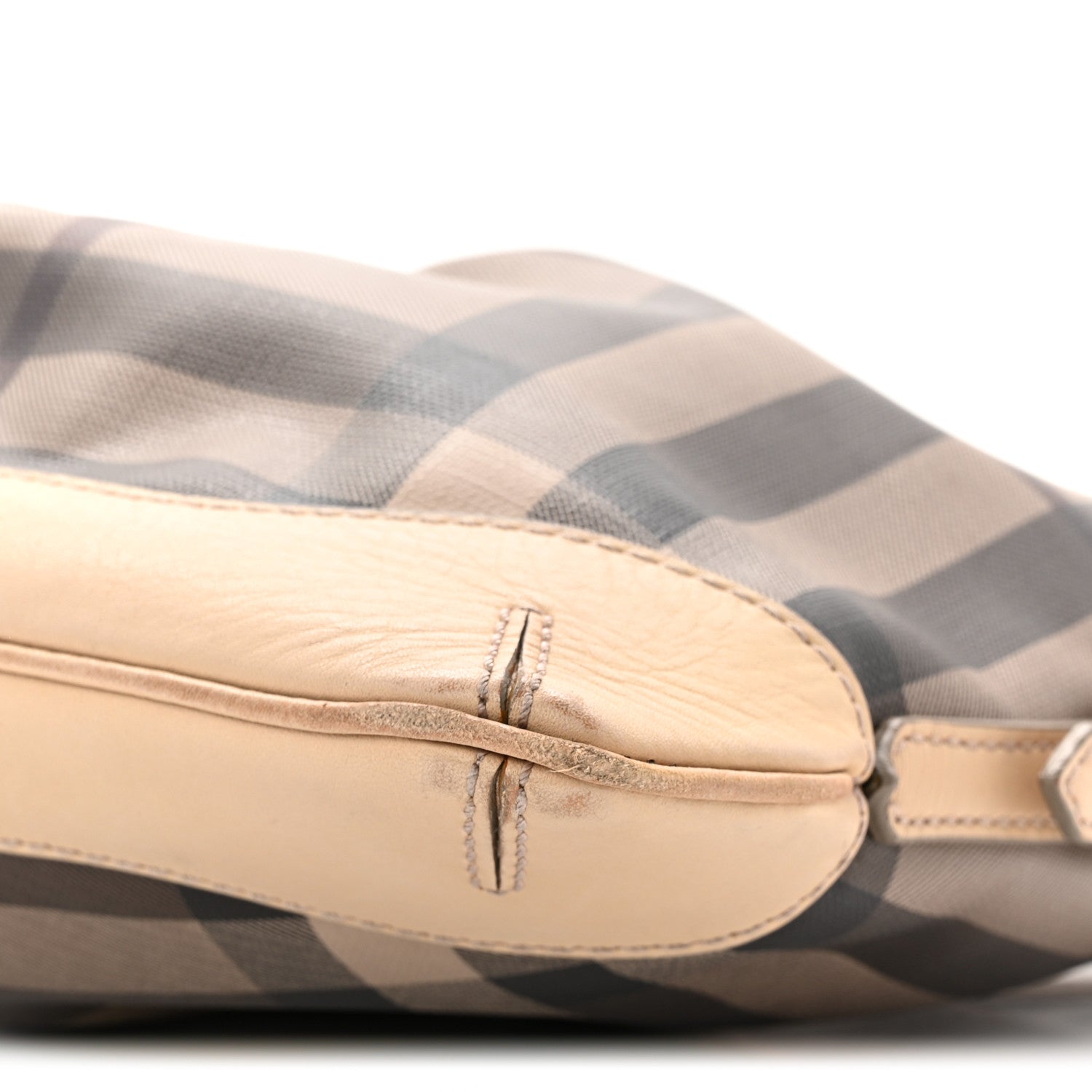 Burberry Smoked Check Hartham Shoulder Bag Trench 10 of 12