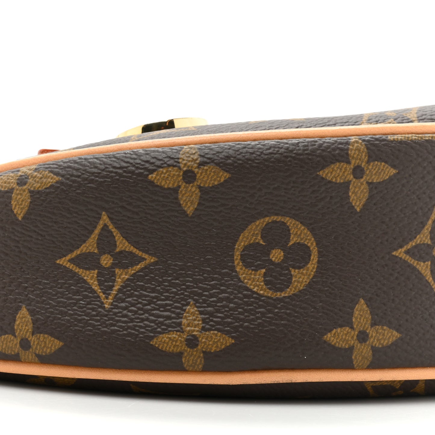 Monogram Loop