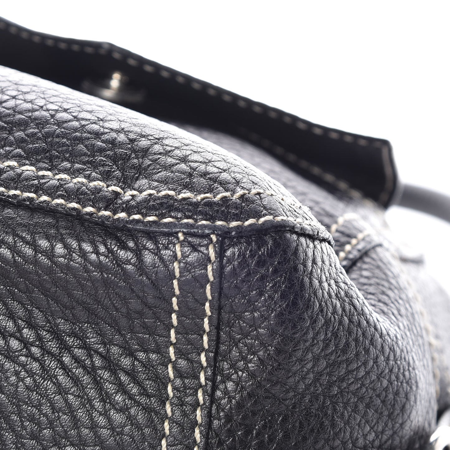 Vitello Daino Hobo Black