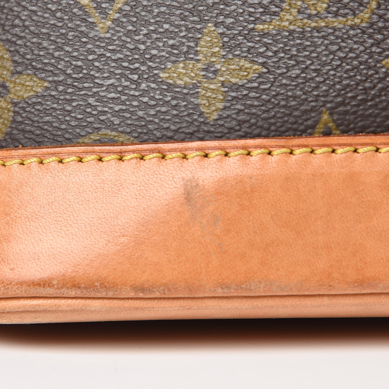 Louis Vuitton Monogram Alma PM 19 of 19