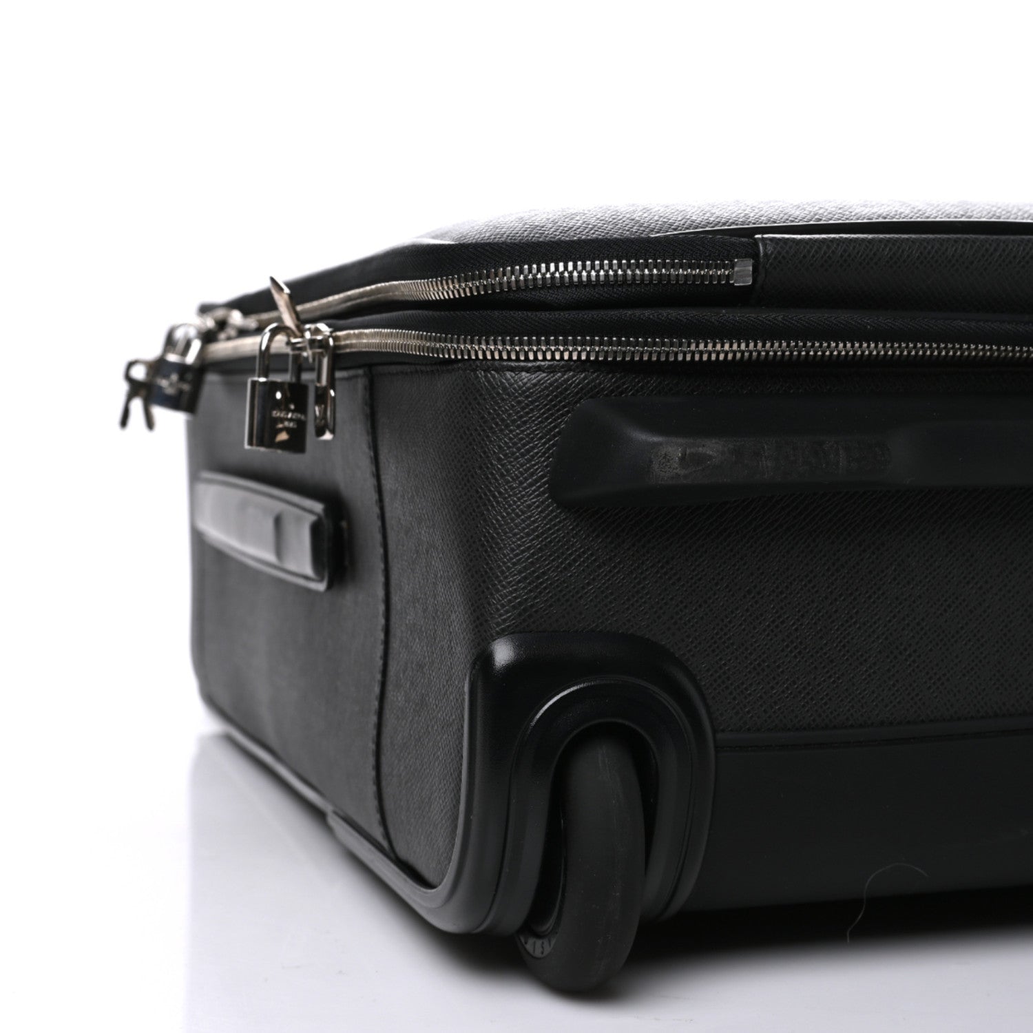Louis Vuitton Taiga Pegase 55 Business Ardoise 4 of 10