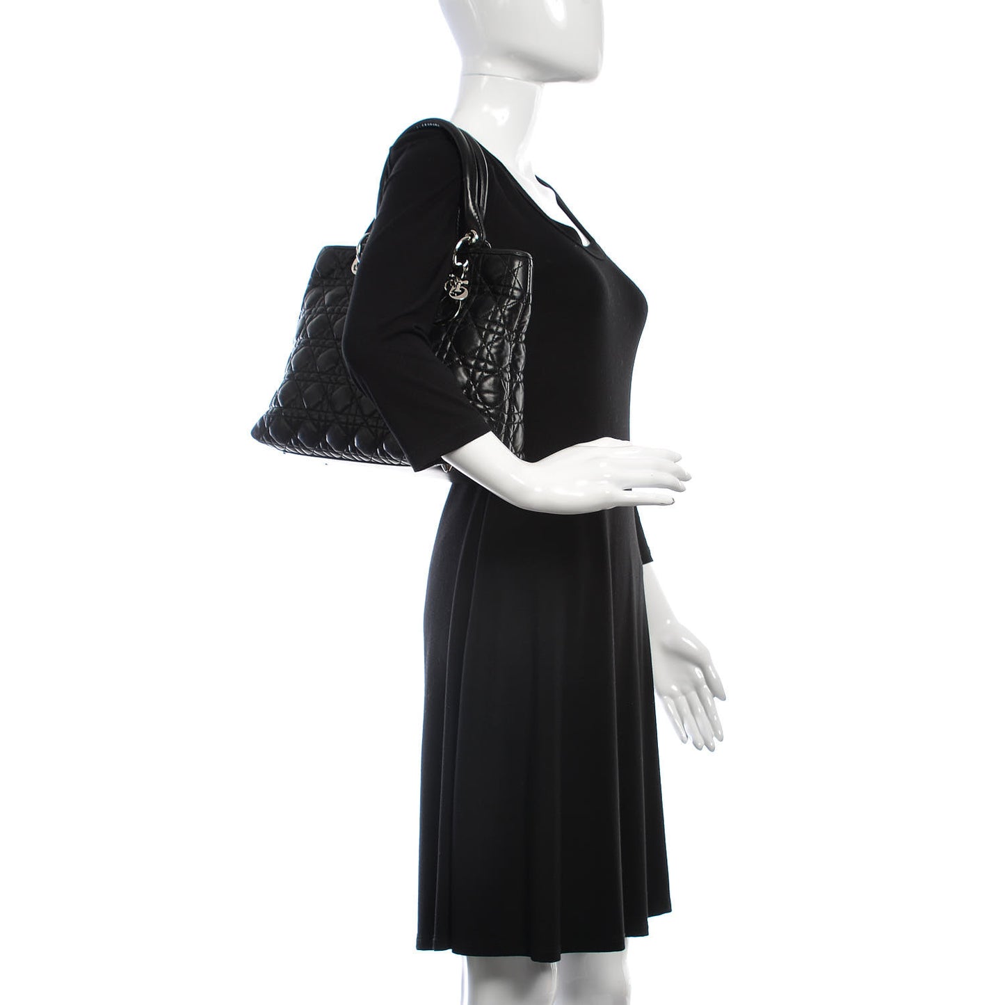 Lambskin Cannage Medium Soft Lady Dior Black
