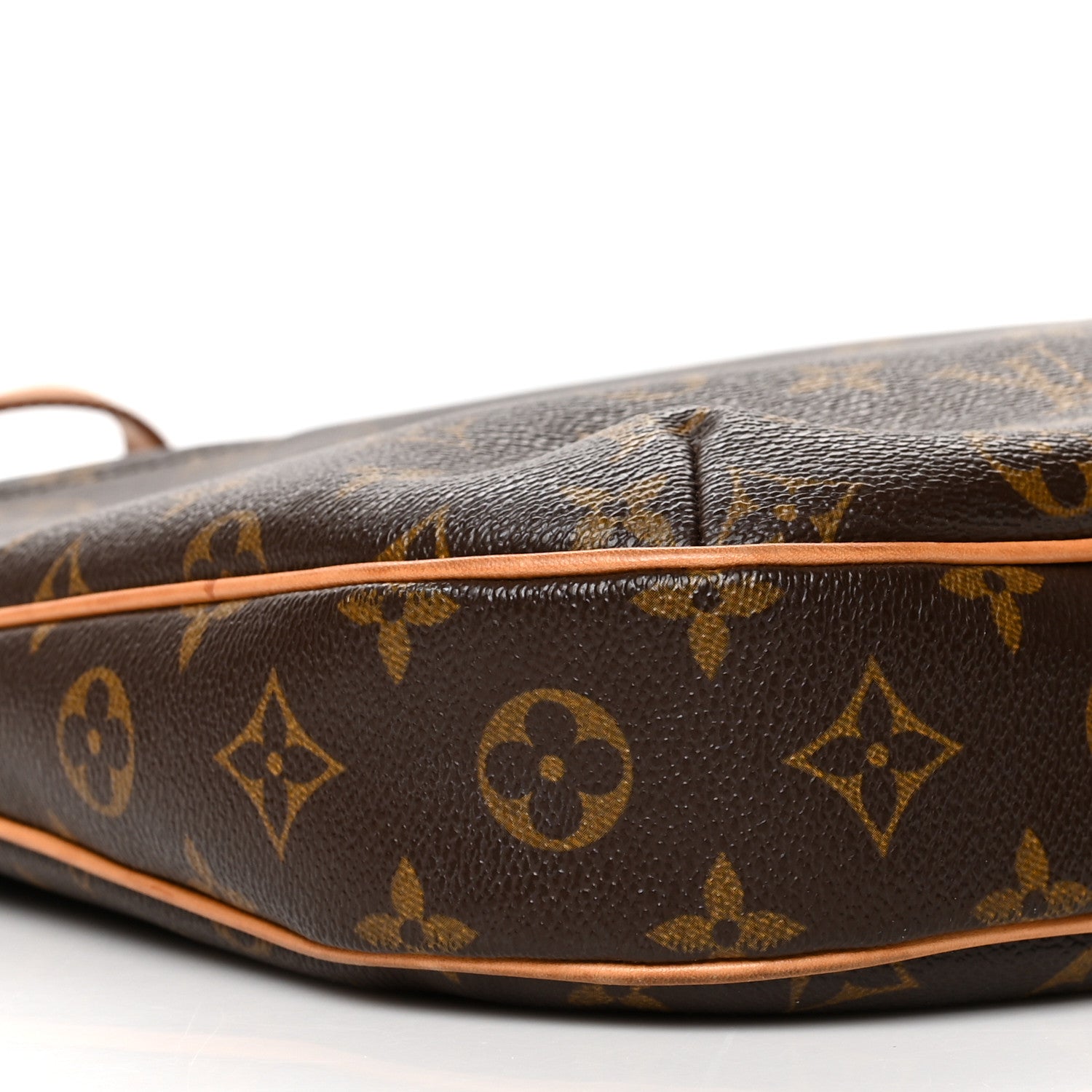 Louis Vuitton Monogram Odeon MM 8 of 10