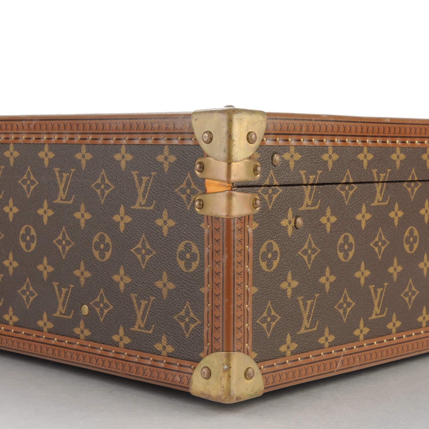 Louis Vuitton Monogram Bisten 55 10 of 13