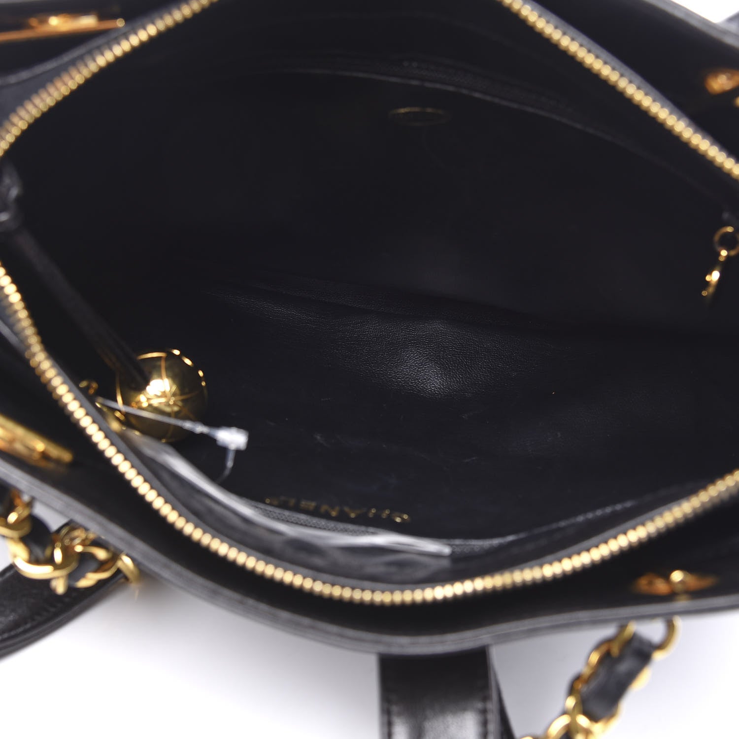 Chanel Lambskin CC Shoulder Bag Black 4 of 13
