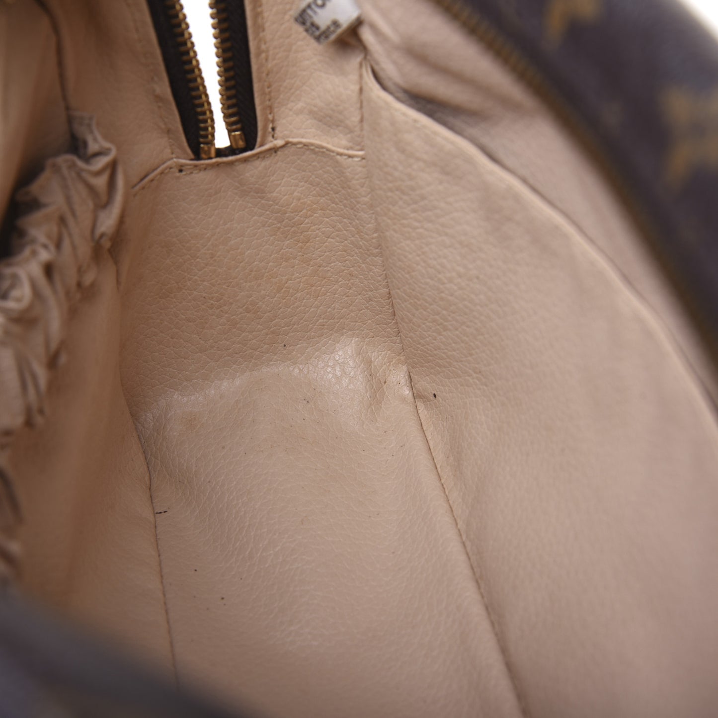 Monogram Trousse Toilette 28