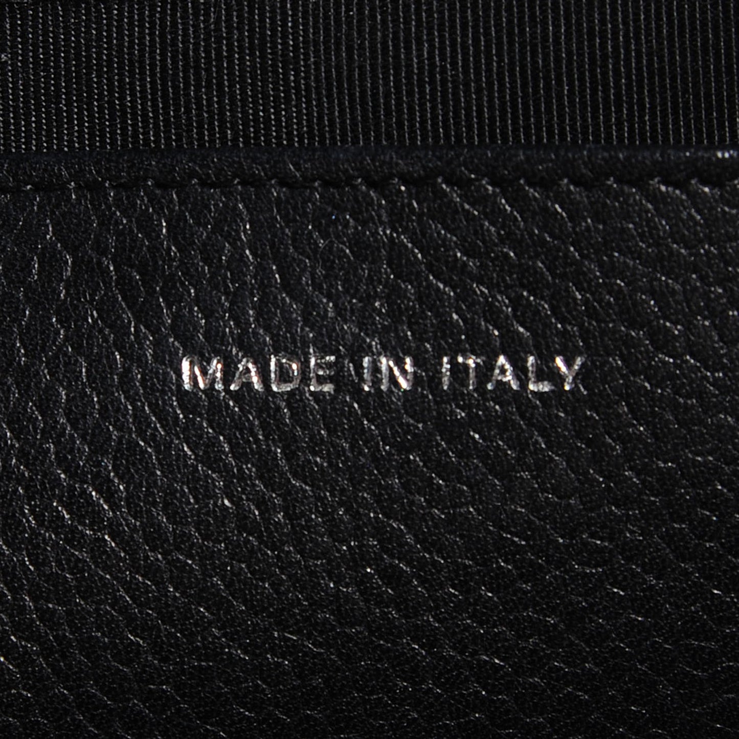 Caviar Half Moon Wallet On Chain WOC Black