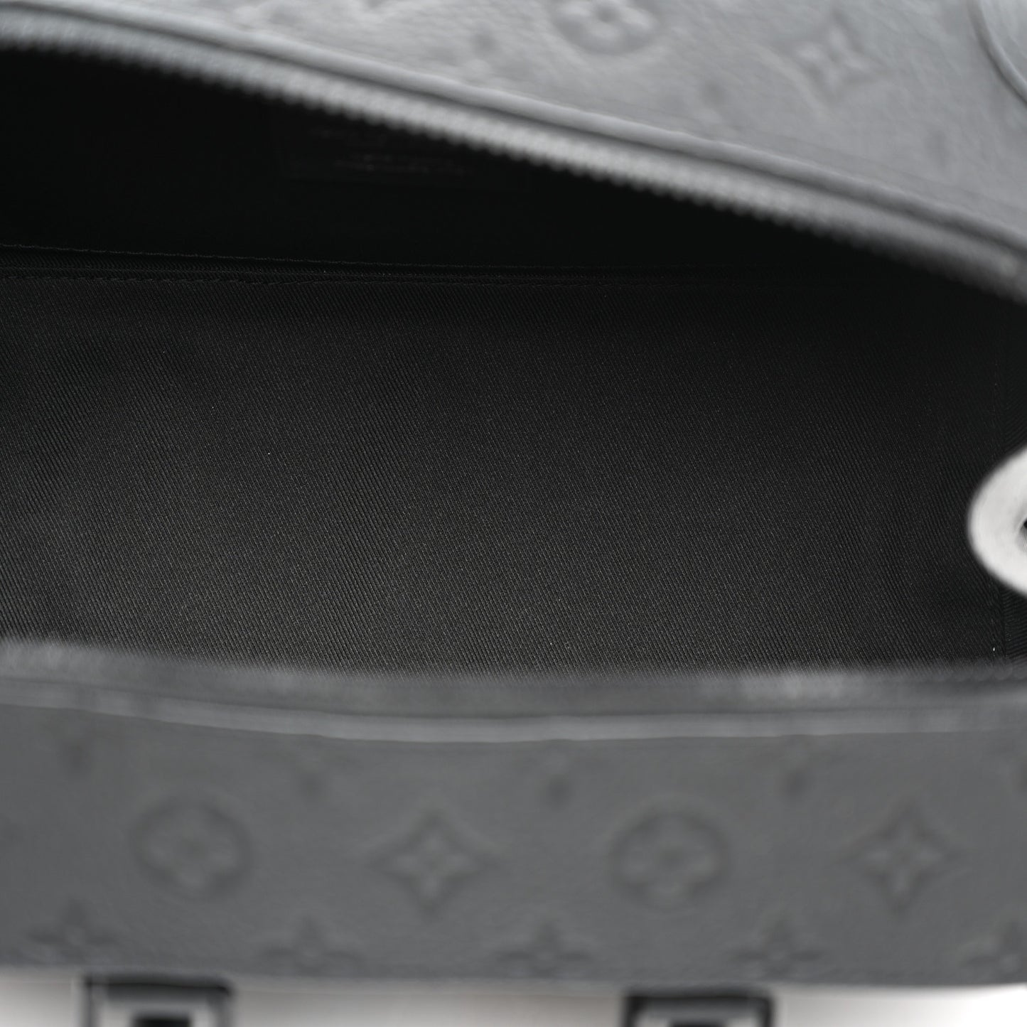 Taurillon Monogram Cartoon LV Friends Speedy Soft Trunk Black