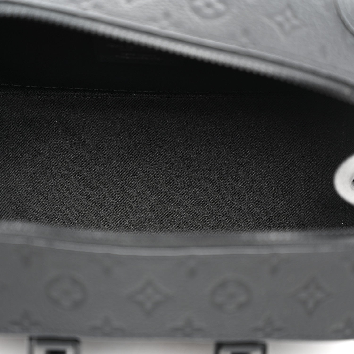 Louis Vuitton Taurillon Monogram Cartoon LV Friends Speedy Soft Trunk Black 5 of 10