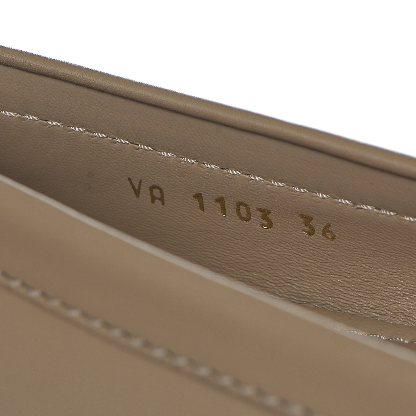 Calfskin Oxford Loafers 36 Beige White