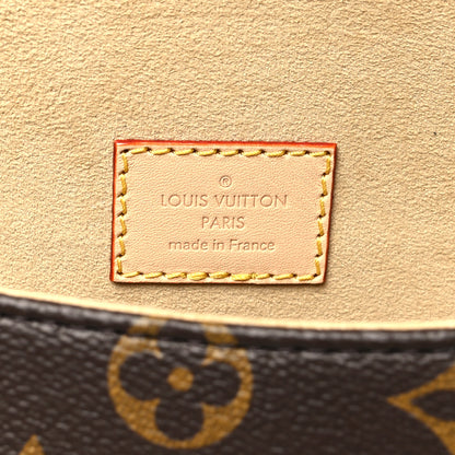 Louis Vuitton Monogram Saumur BB 6 of 9