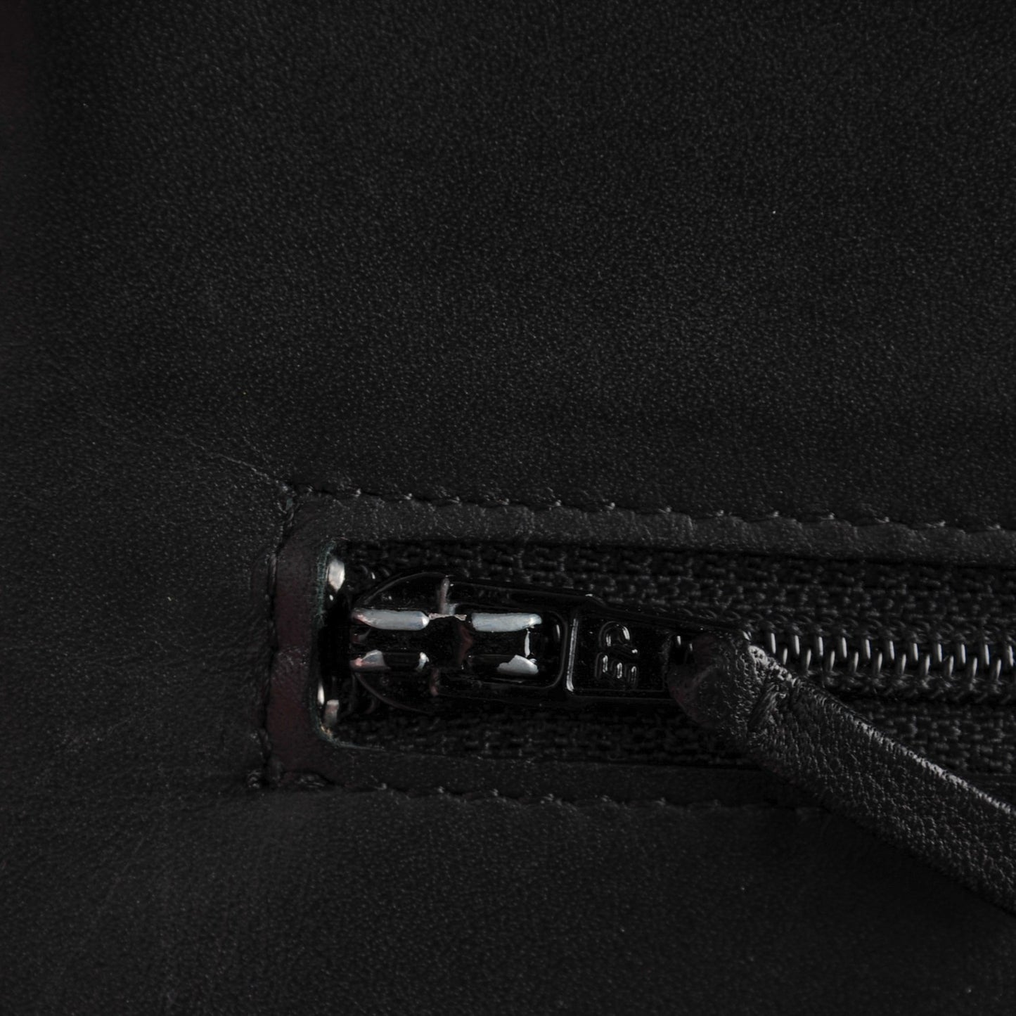 Caviar Timeless CC Wallet on Chain WOC Black
