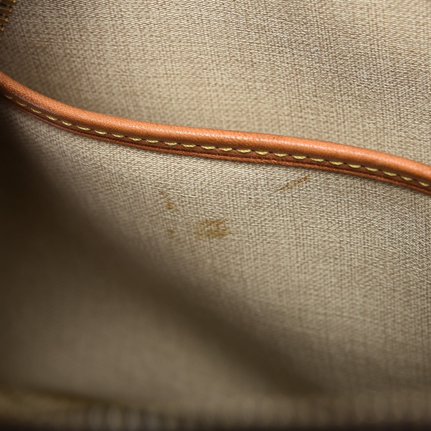 Louis Vuitton Monogram Deauville 6 of 9