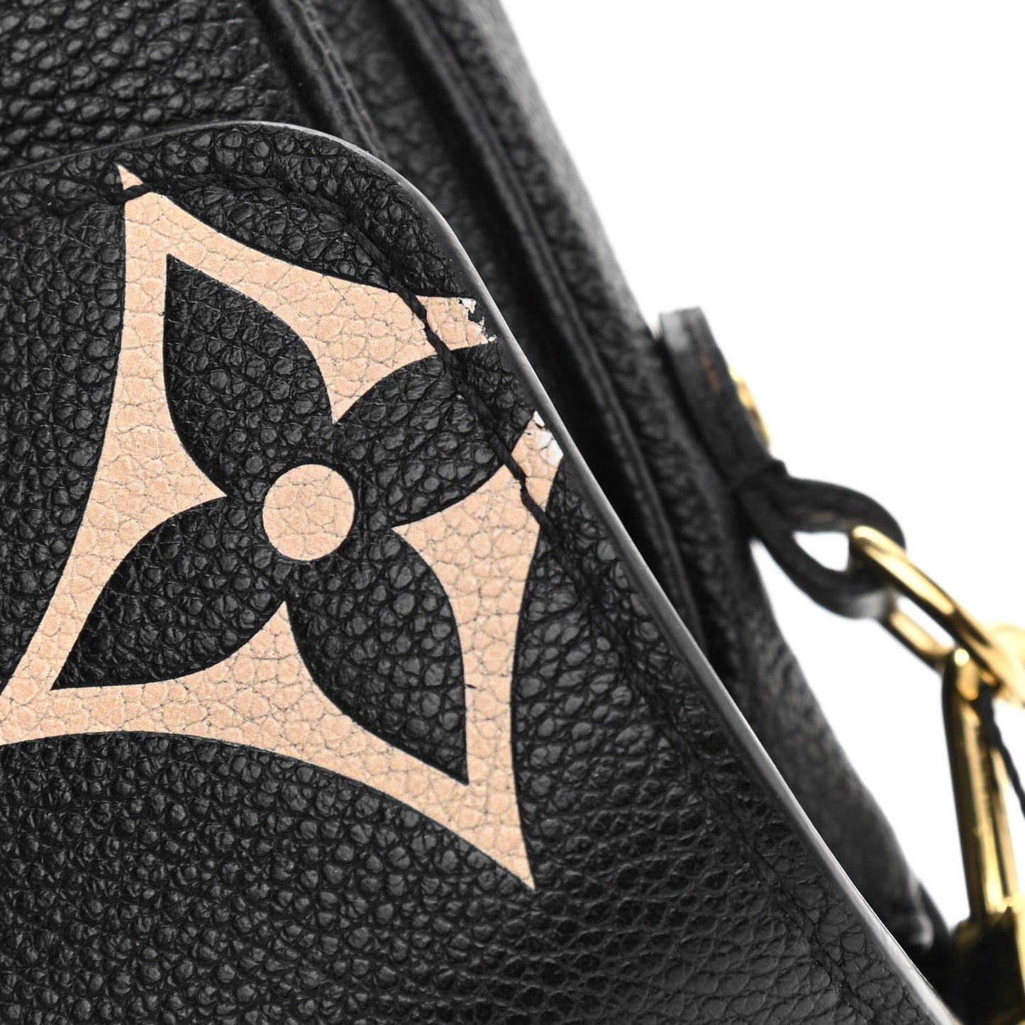 Empreinte Monogram Giant Pochette Metis Black Beige