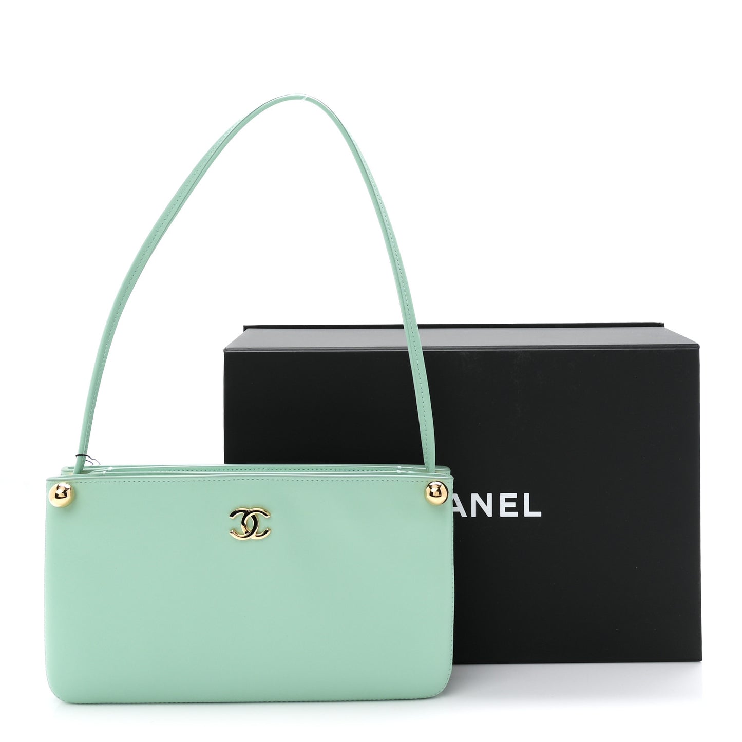 Calfskin Chick Studs Clutch Green