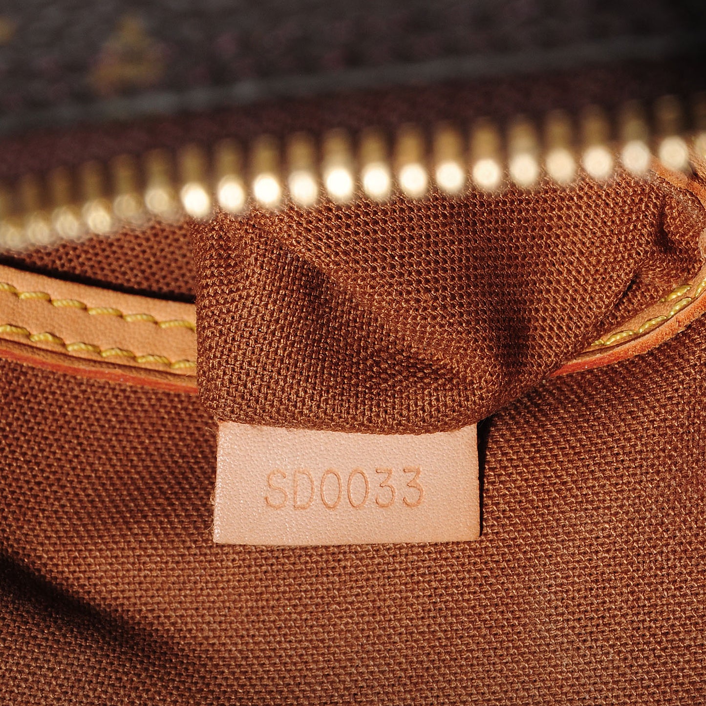 Monogram Alma PM