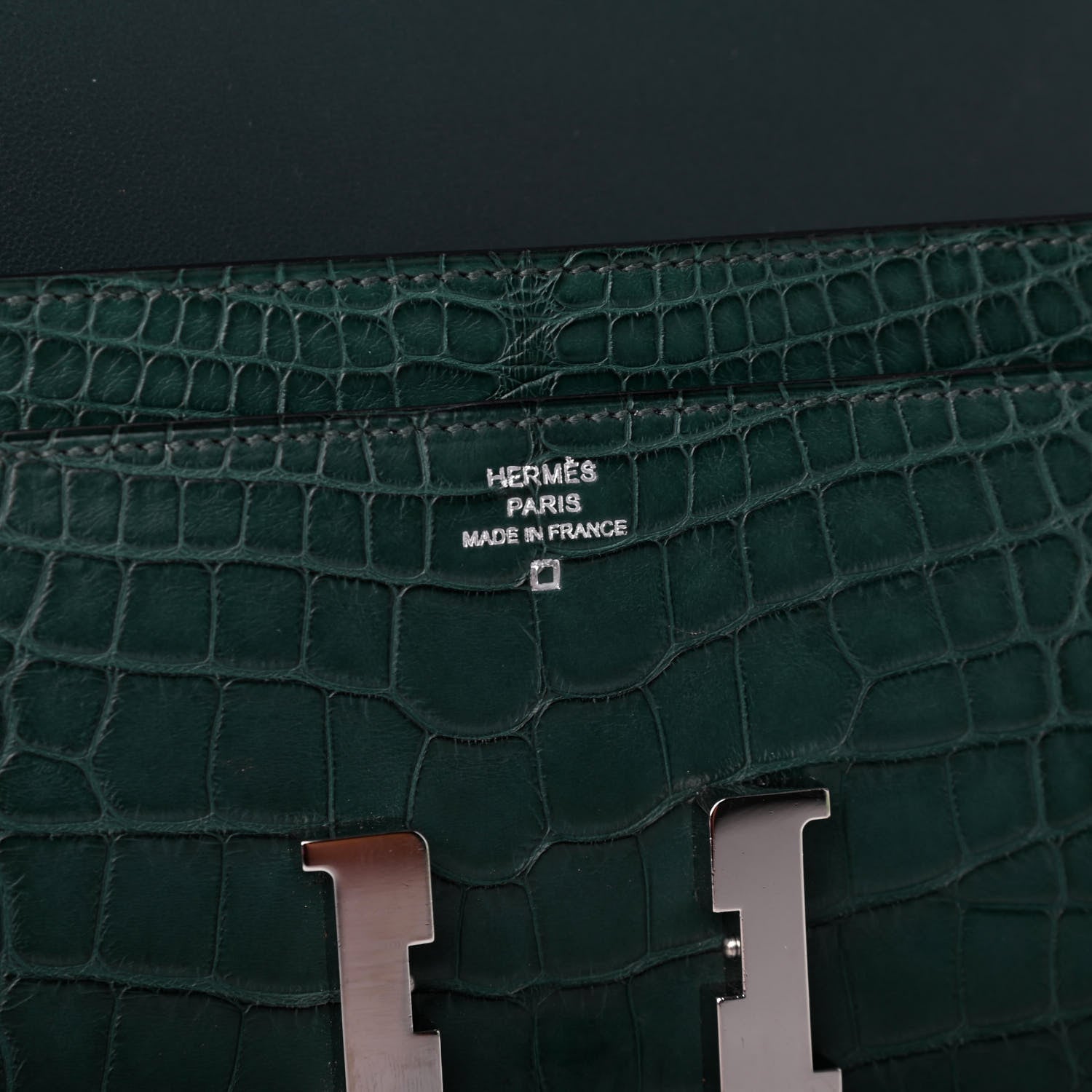 Hermes Matte Alligator Constance Wallet Vert Titien 6 of 8