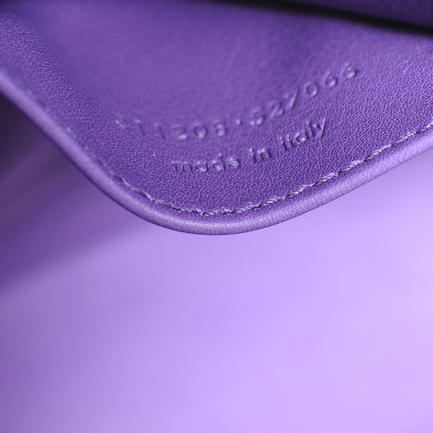 Leather Medium Classic Y Cabas Purple