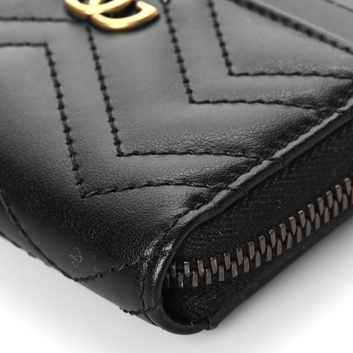 Calfskin Matelasse GG Marmont Zip Around Card Case Black