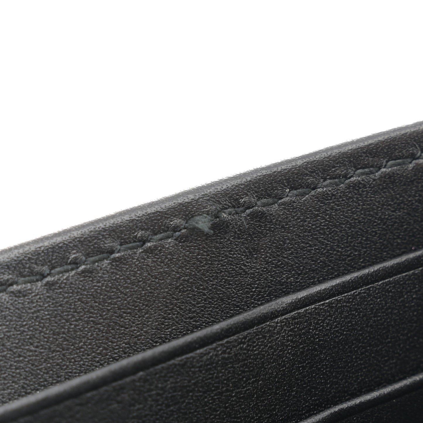 Calfskin Matelasse GG Marmont Chain Wallet Black