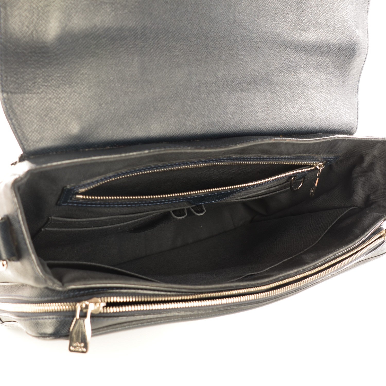 Louis Vuitton Taiga Vassili PM Messenger Bag Boreal 7 of 7