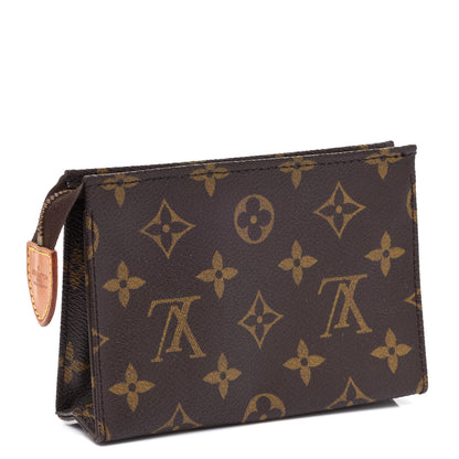 Louis Vuitton Monogram Toiletry Pouch 15 3 of 8